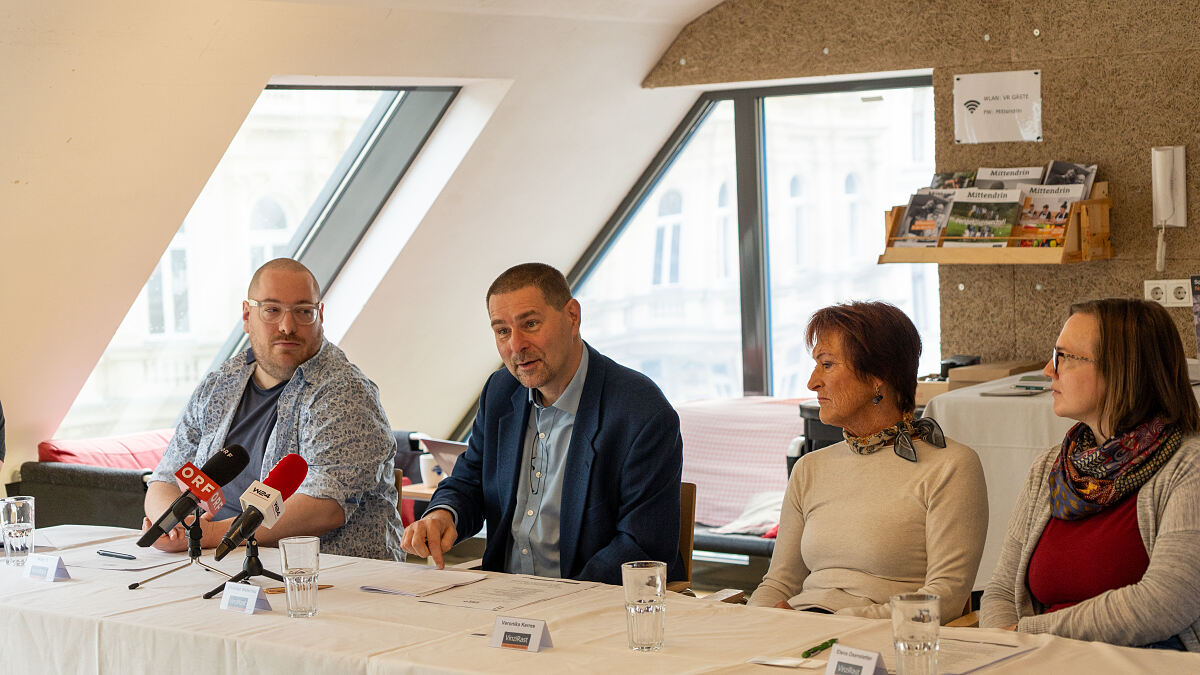 VinziRast Mediengespräch_v.l.n.r. Matty, Christian Wetschka, Veronika Kerres, Elena Osenstetter